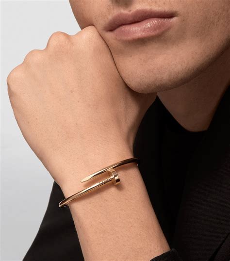 cartier justo un clou bracelet.